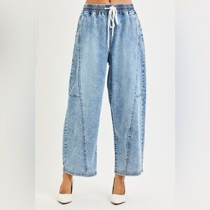 Light Wash Wide Leg Drawstring Jeans - Women